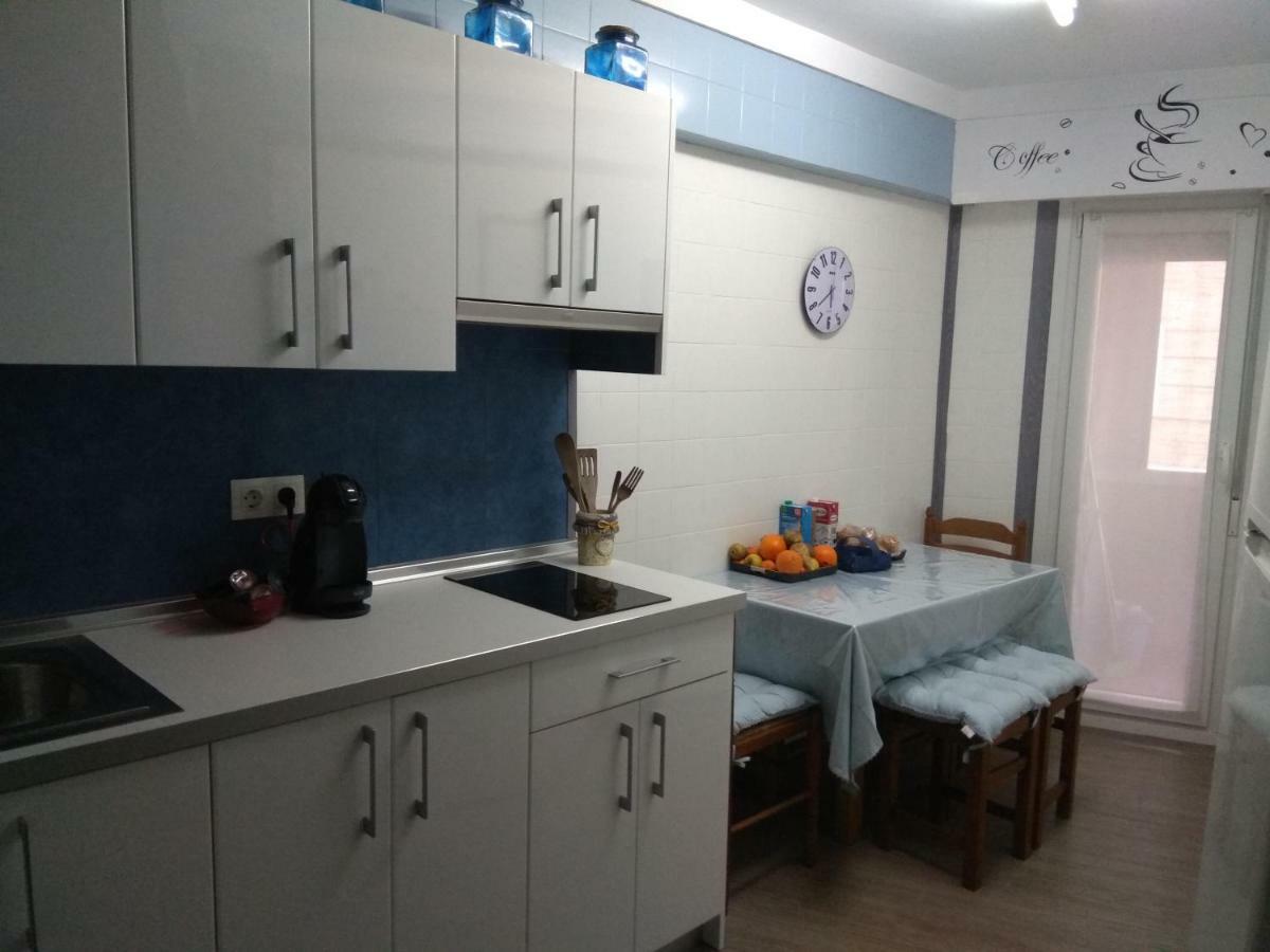 Apartamento Ezkubenea Daire Rentería Dış mekan fotoğraf