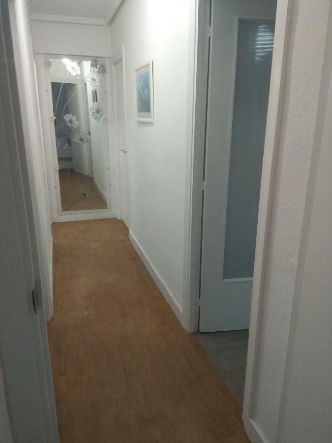 Apartamento Ezkubenea Daire Rentería Dış mekan fotoğraf