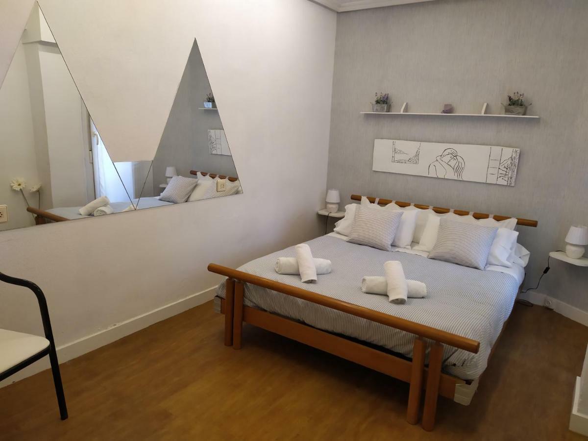 Apartamento Ezkubenea Daire Rentería Dış mekan fotoğraf