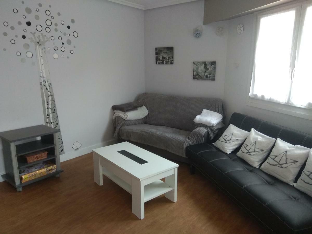 Apartamento Ezkubenea Daire Rentería Dış mekan fotoğraf